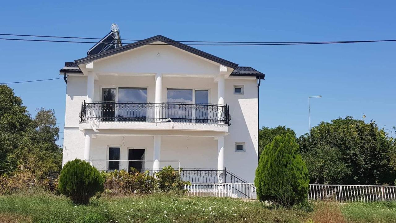 Villa Bratislava Demir Kapija Exterior photo